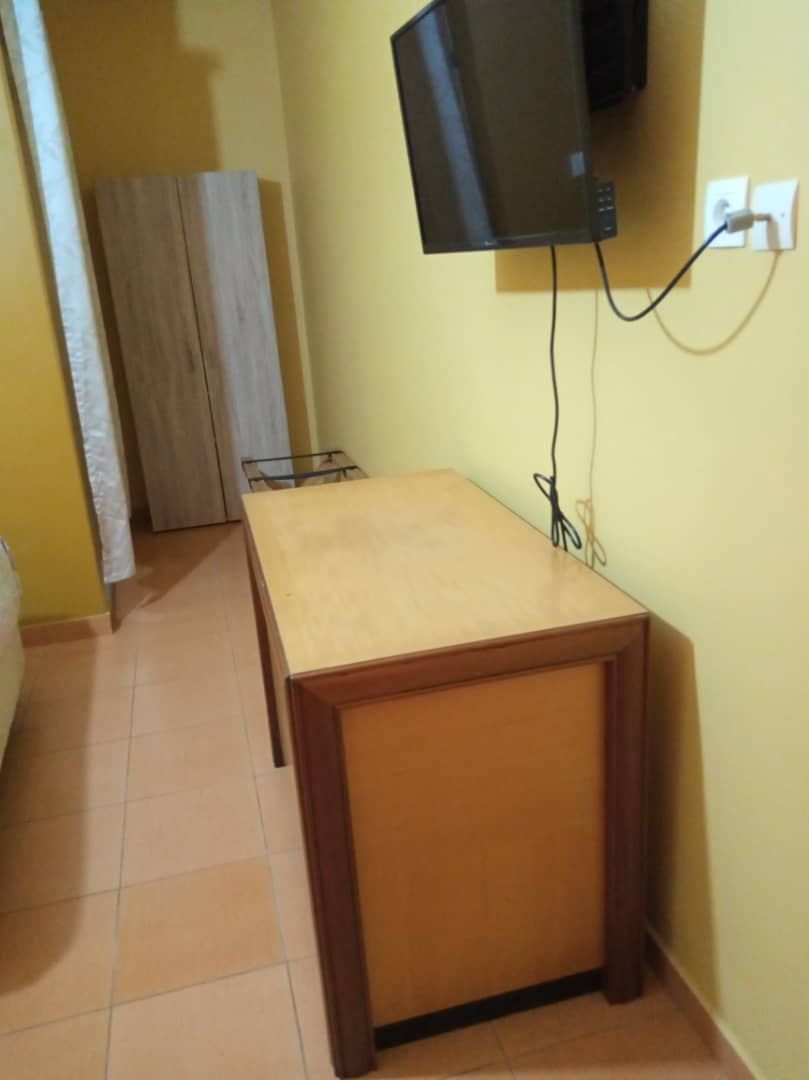Hotel room 7